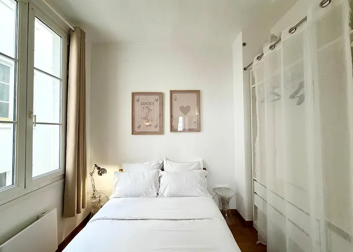 Charming Parisian 2 דירה *