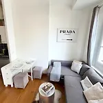Charming Parisian 2 Parigi